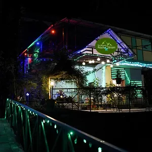 Bed & Breakfast Wayanad Royal Stream, Kalpetta
